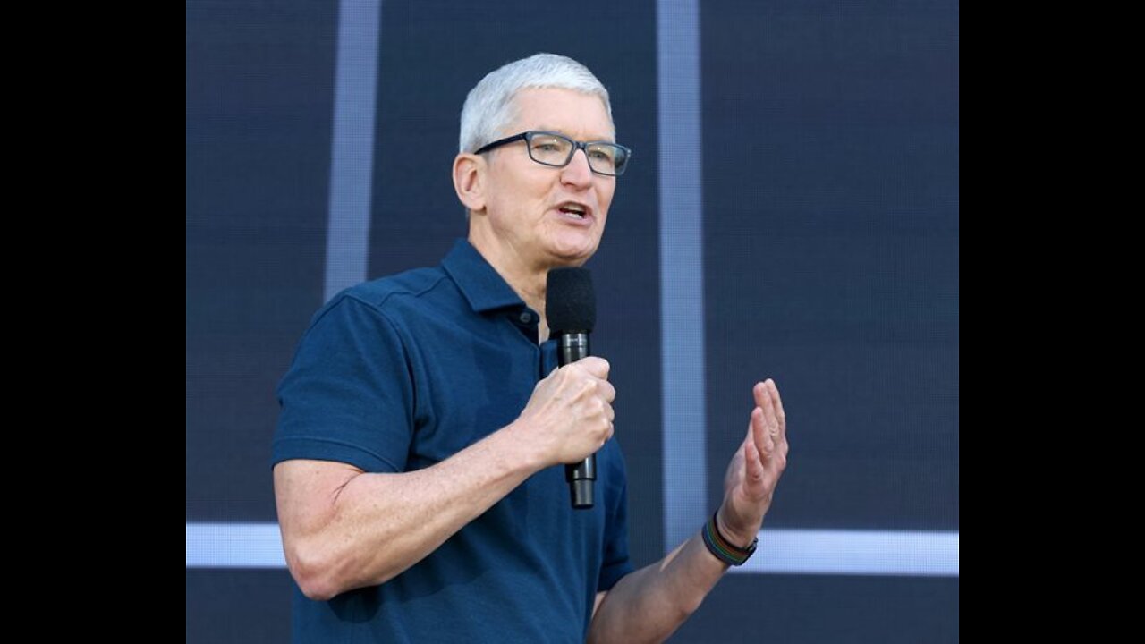 Apple CEO Cook Urges US Lawmakers to Pass Federal Privacy Law