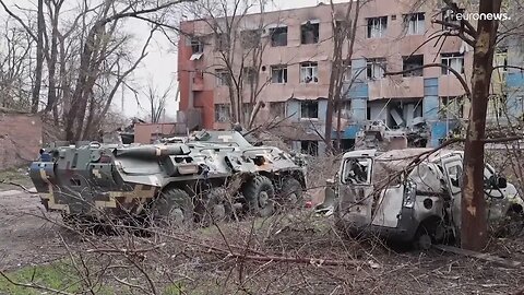 massive destruction in the streets of Mariupol