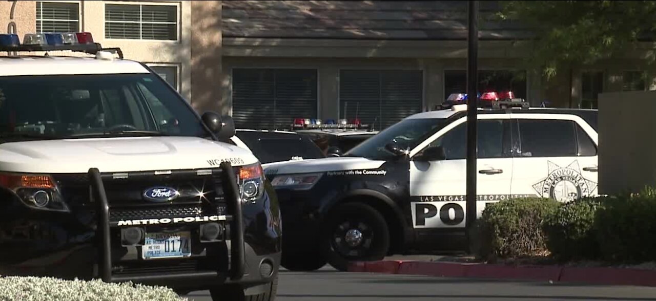 Woman shot, killed at Sunset Canyon Apartments