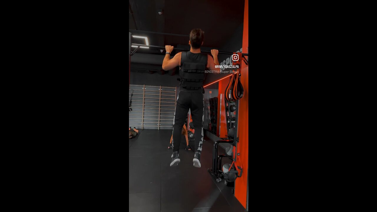 Weighted vest pullups