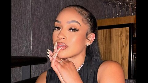 Not Shai Moss Got The Newborn Baby Bottle Walking While Mom Joie Chavis Showers 😩 #joiechavis