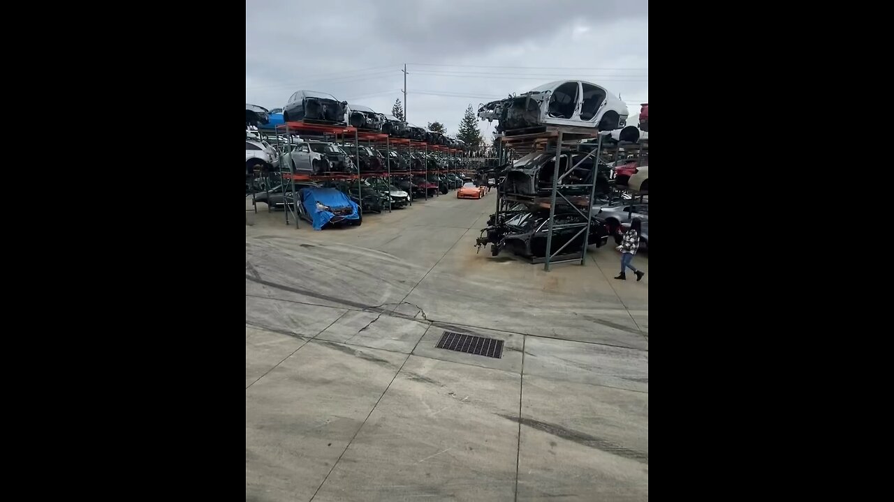 Junkyard drifting