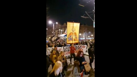 Thousands of Serbs demonstrate in favor of Russia in Belgrade tonight