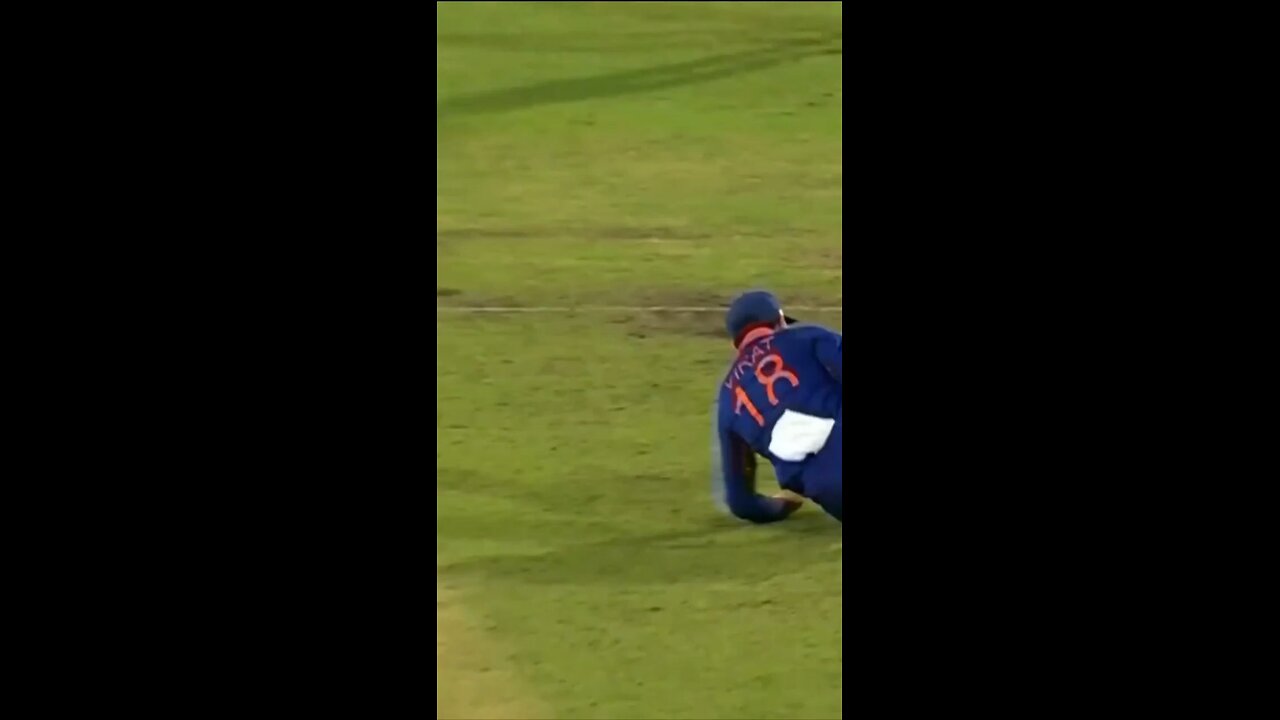 virat kohli unbelievable catch 😱