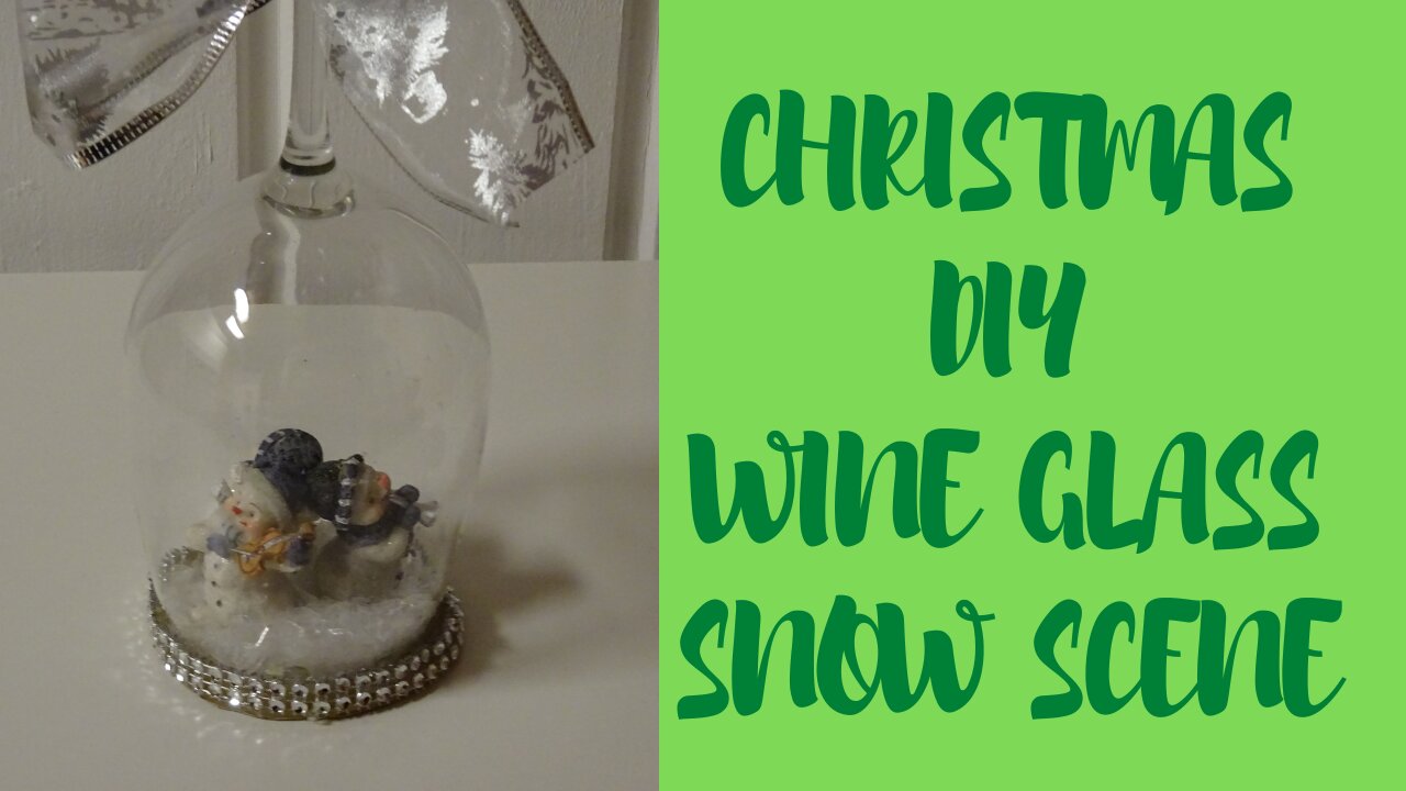 CHRISTMAS DECORATION //WINE GLASS SNOW SCENE