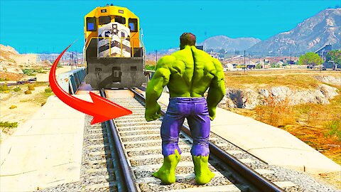 Hulk VS Train \ GTA 5