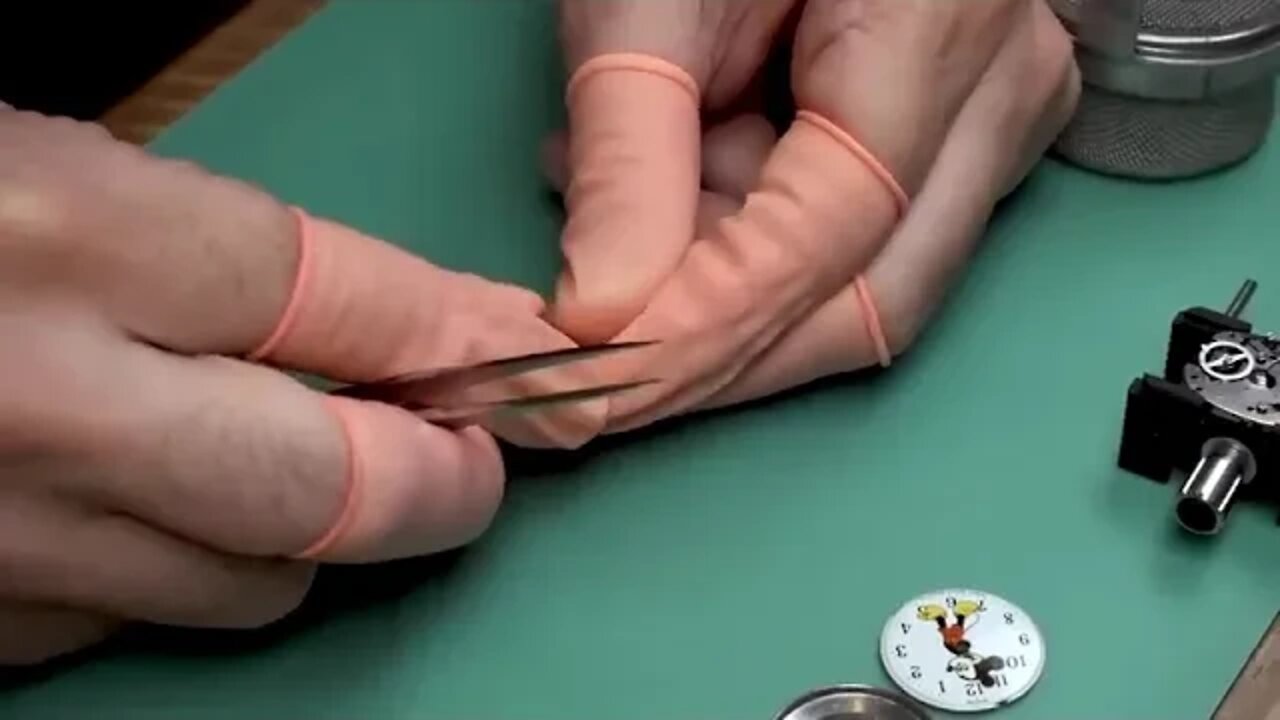 14 % 1968 Timex Mickey Mouse Vintage Watch Restoration