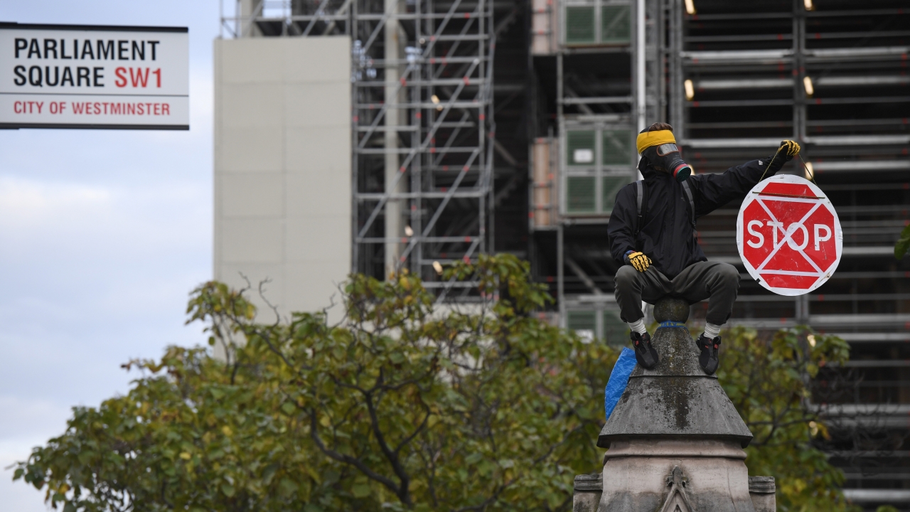 London Bans All Protests Linked To Climate Group Extinction Rebellion