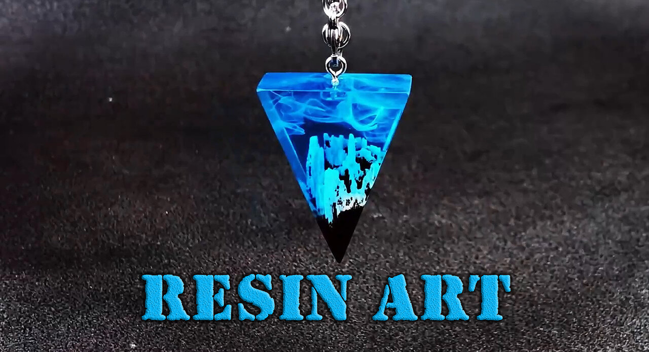 resin art.