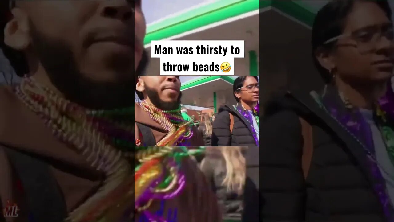🤣Throwing beads change your life 🤣 #comedy #vlog #entertainment #2023 #2023vlogs