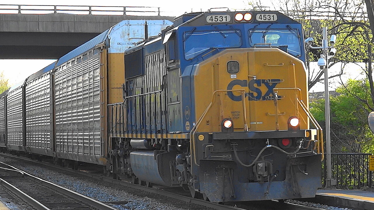 CSX Autorack Train With Two New Rebuilt Locomotives