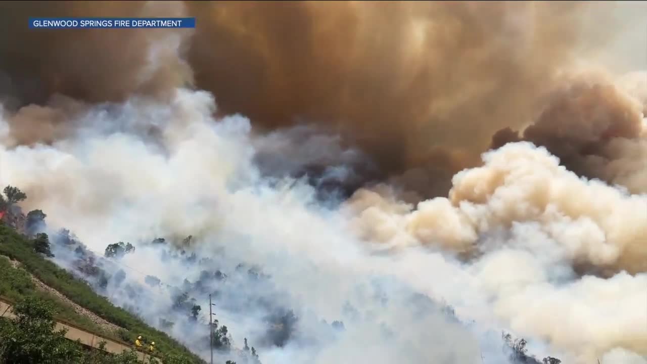 Grizzly Creek Fire shuts down I-70 in Glenwood Canyon in western Colorado