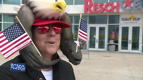 Trump supporters getting ready for Green Bay rally