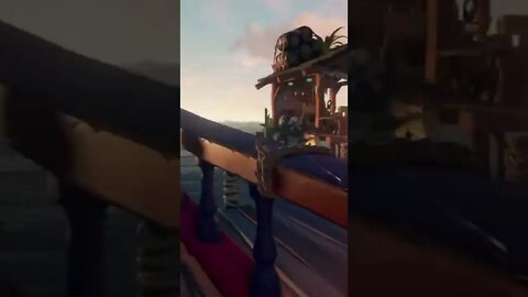 (Sea of thieves) told my son the ship was under attack he figure it out I was lying lol