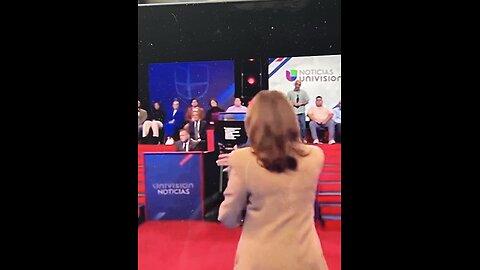 Harris Is Using a Teleprompter in Univision Town Hall