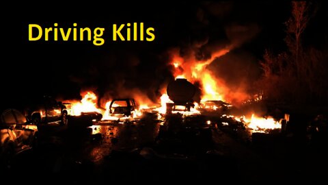 "Fiery 14-vehicle crash on Highway 400 kills 3" response to CTV news