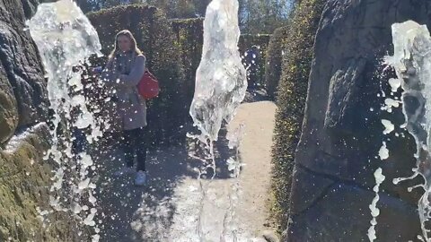 Vaals Labyrinth Limburg - WALL OF WATER... thou shall not pass! 🤣