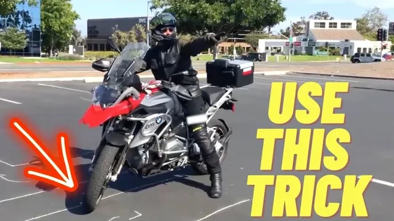 How To Make A SHARP TURN On A Motorcycle