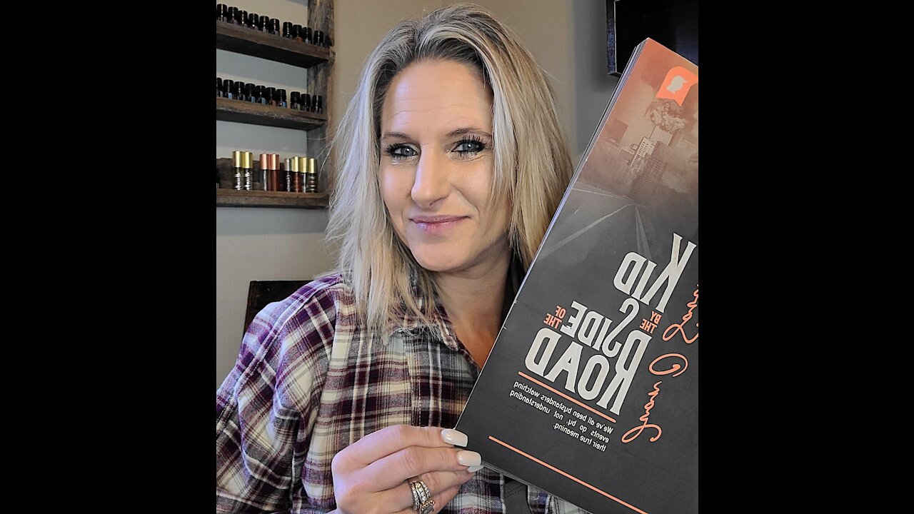 Kid by the side of the road - read by Lisa McCullough - Chapter #1
