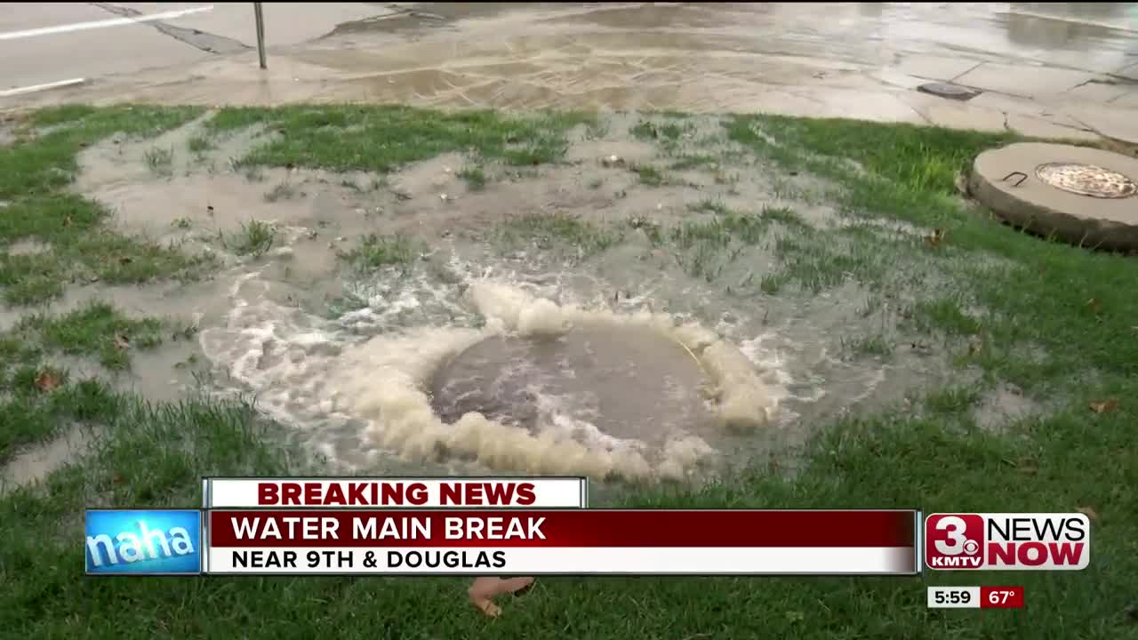 Downtown traffic routing around water main break at 9th & Douglas