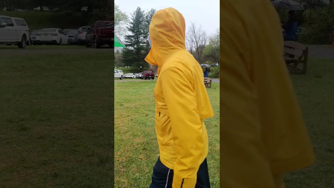 cheering runners #cheer #fyp #fypシ #viralvideo #viral #viralshort #runner #support #happy #help #fun