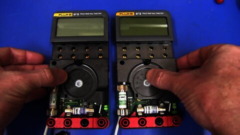 EEVblog #185 - Fluke 87V Multimeter GSM Fix!