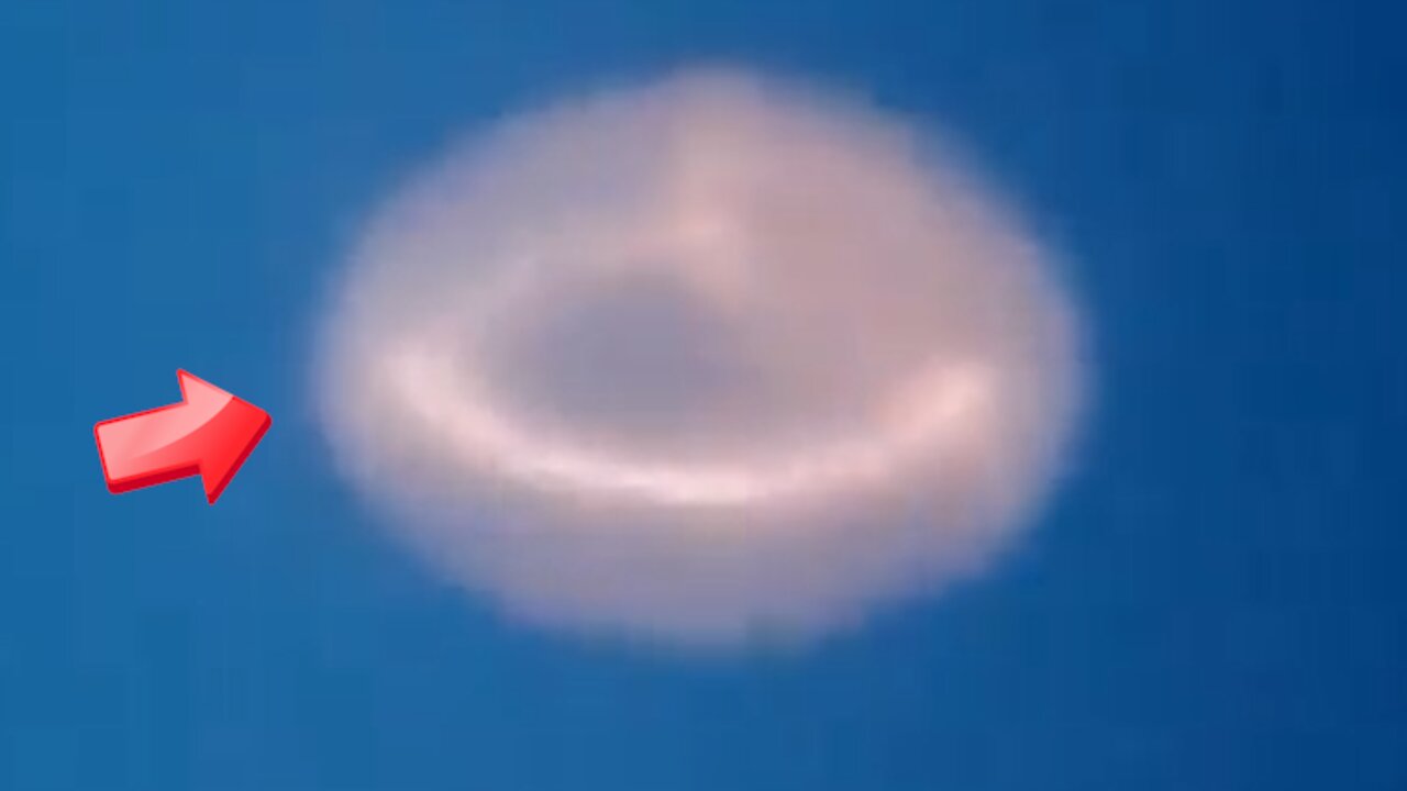 It seems to be a UFO but it could be a reflection of something [space]