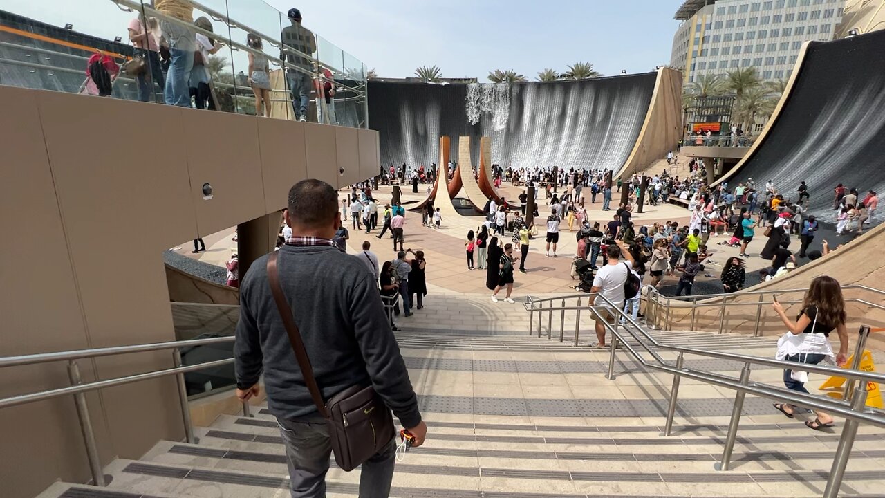 Water fountain at dubai expo 2020