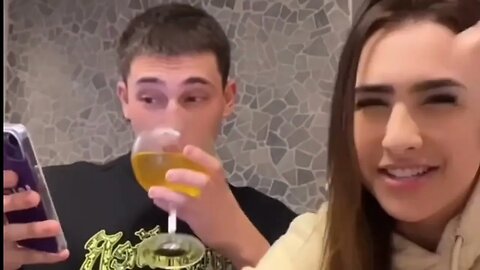 JOGADO QUEM E MAIS PROVÁVEL COM MEU IRMÃO