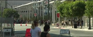 Protesters start to arrive at Las Vegas City Hall