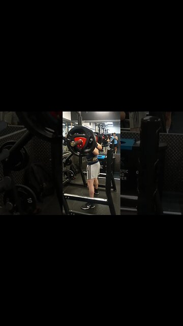 Heavy squats 140kg for reps and some benching