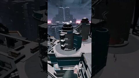 There's a man behind you!