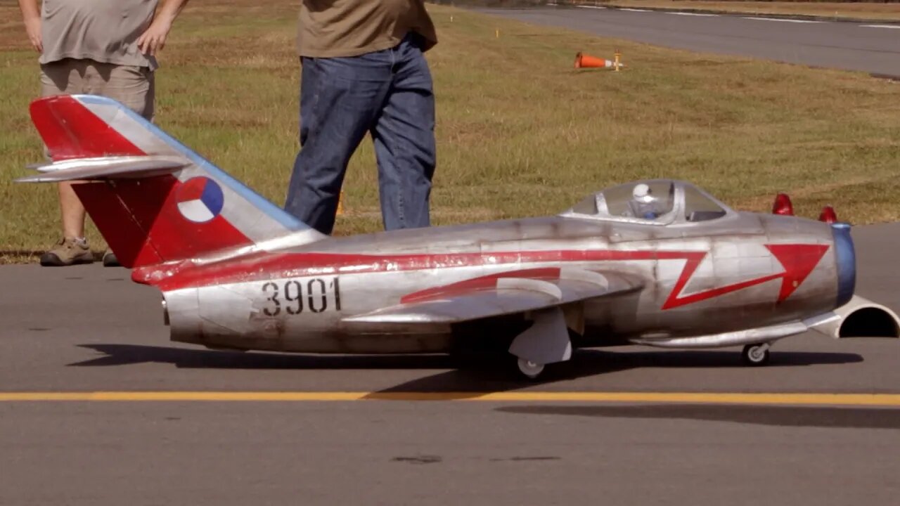 Blue Skies and Hot Jets on the Bayou | RC Planes