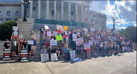 SC State Rep Vic Dabney Stops By Freedom Rally To Say A Few Words!