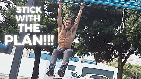 600 SQUATS + 100 L SITS - TOO HEAVY WORK