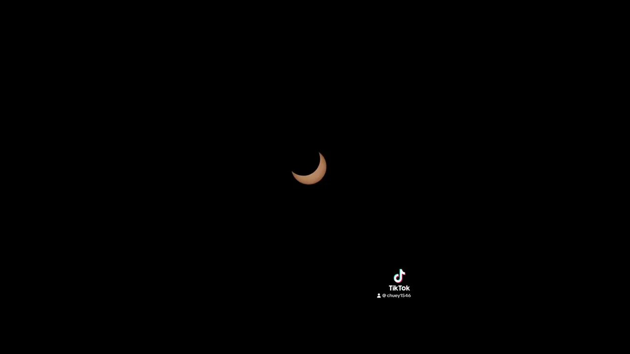 Some photos I got of the #ringoffireeclipse today #solareclipse #ringoffire #astrophotography