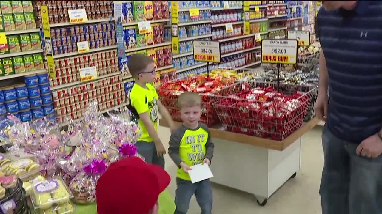 Grocery store workers in Shelby helped customers take cover during tornado