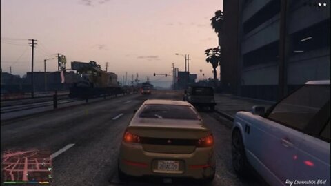 Grand Theft Auto V_There's so much going on