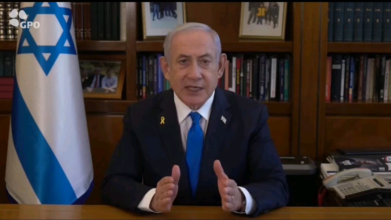 MAD MAX BIBI (Christopher Jon Bjerknes)