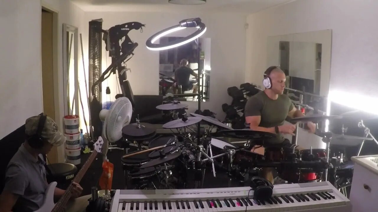 Warm-up bass guitar drums funk out Pt. 1 - JHE (J.E.) 9/13/22