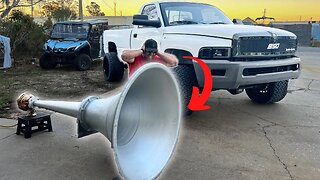 I Bought The WORLDS LARGEST SHIP HORN (SORRY NEIGHBORS)