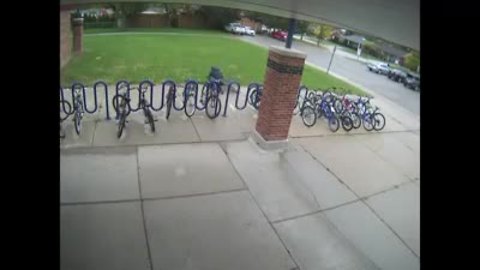 Watch man snatch bike outside Livonia middle school