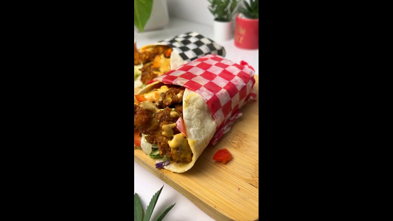 ZINGER TWISTER WRAPS | #zingerwrap #zingertwister #periperi #chickenwraps #cooking #chickenzinger