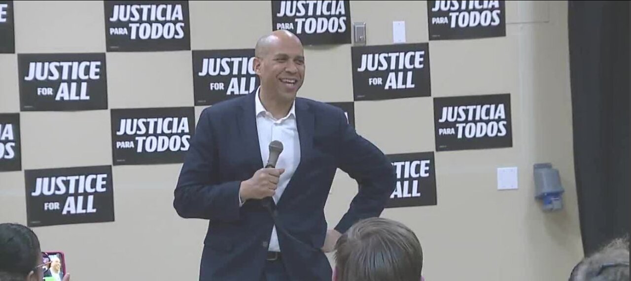 Sen. Cory Booker visits Las Vegas