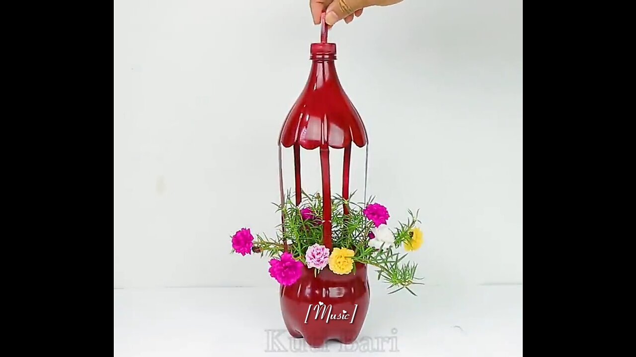 Pastic botal tree planter making