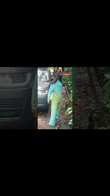 Alia Bhatt HAPPILY greets paps with a 'Good Morning' #shorts #shortsvideo #aliabhatt #alia #spotted