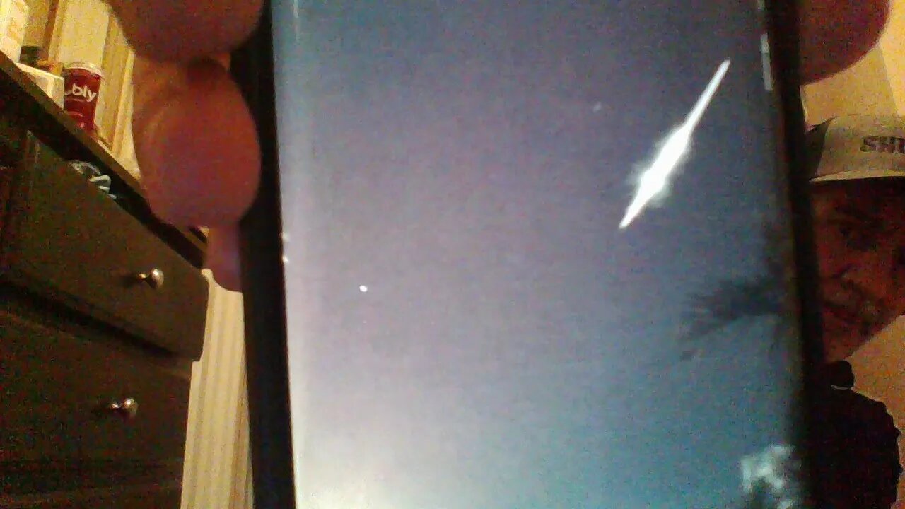 SO MANY SIGNS CANT KEEP UP