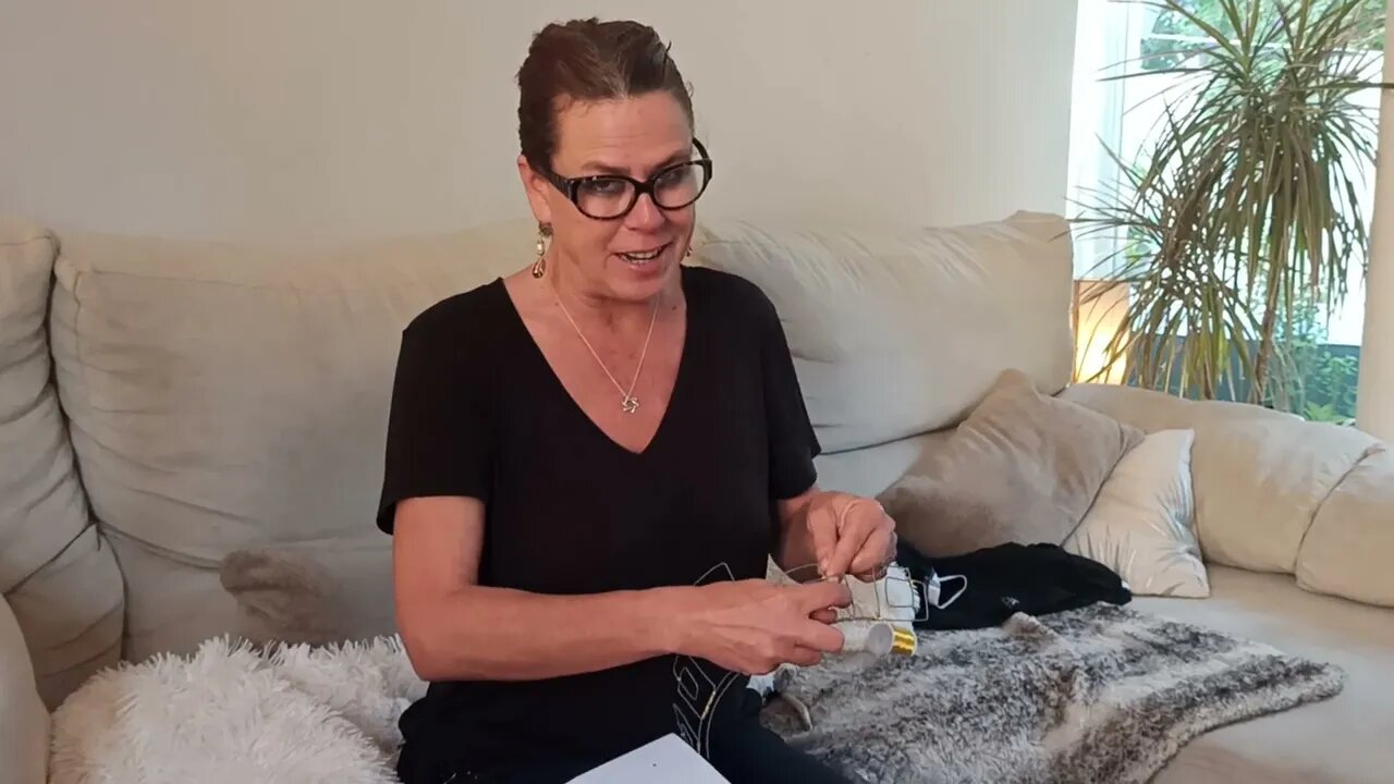 Fiona's Tiara design part 1.