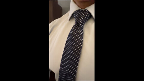 The Windsor knot tie / ربطة ال ونسور