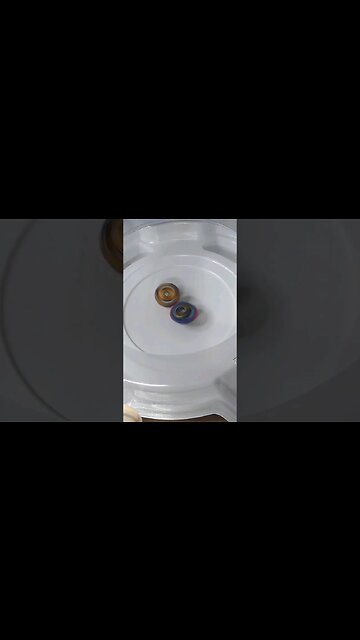 quem venceu essa batalha de beyblade #batalhadebeyblade #beyblade #beybladeburst
